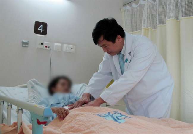 nâng cao thể trạng kéo dài thời gian sống cho bệnh nhân ung thư buồng trứng